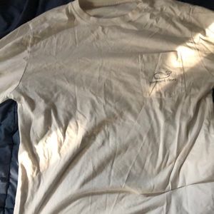 White long sleeve vineyard vines shirt